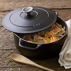 Chasseur Round Casserole