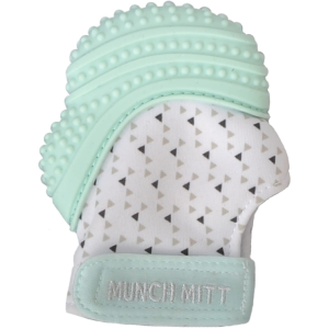 mint green munch mitt with triangles