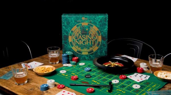 Talking Tables Casino Night Kit Poker, Blackjack, Roulette-Gambling Set for Adults, Gifts for Him | Contains Game Mat, Chips, Money, Balls, Playing Cards, Mixed, Multicolour - Image 8