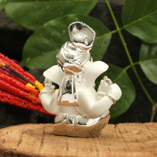 Silver Plated Pagdi Ganesha for Car Dashboard Lord Ganesh Ganpati Idols Home Decor Gifts for Family and Friends (Size 8 x 6 cm) - Image 6