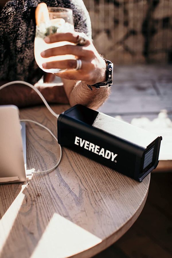 EVEREADY Lifestyle 150 Portable Power Station - 3x USB ports, AC outlet & LED Flashlight - Image 8