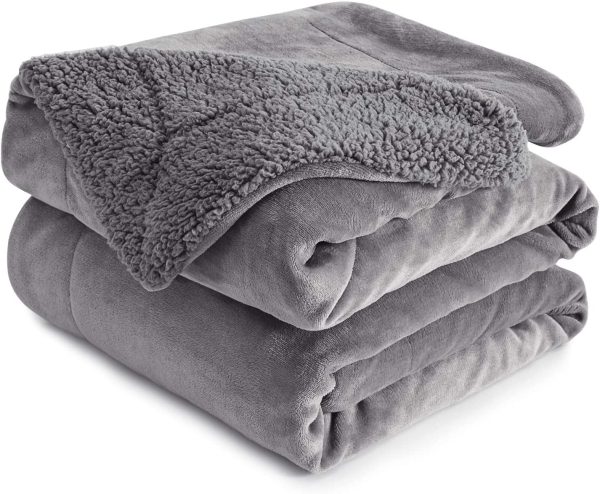 Sherpa Fleece Throw Blanket, Double-Sided Super Soft Reversible Bed and Couch Blanket, Warm and Lightweight Home Decoration Blanket, Grey for Single Size 130 x 150cm - Image 2