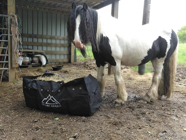 Mount Gihulo Hay Bale Bag - 600D Polyester, Shoulder Strap, Carry Handles, Ventilated, PVC Waterproofing, 2-String Bale - Complete with Horse Charm - Image 7